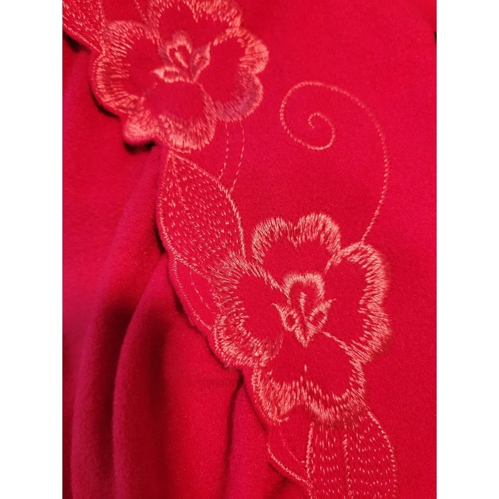 Vintage Med Shadowline Dark Pink Embroidered Floral Fleece Zip Front‎ Long Robe